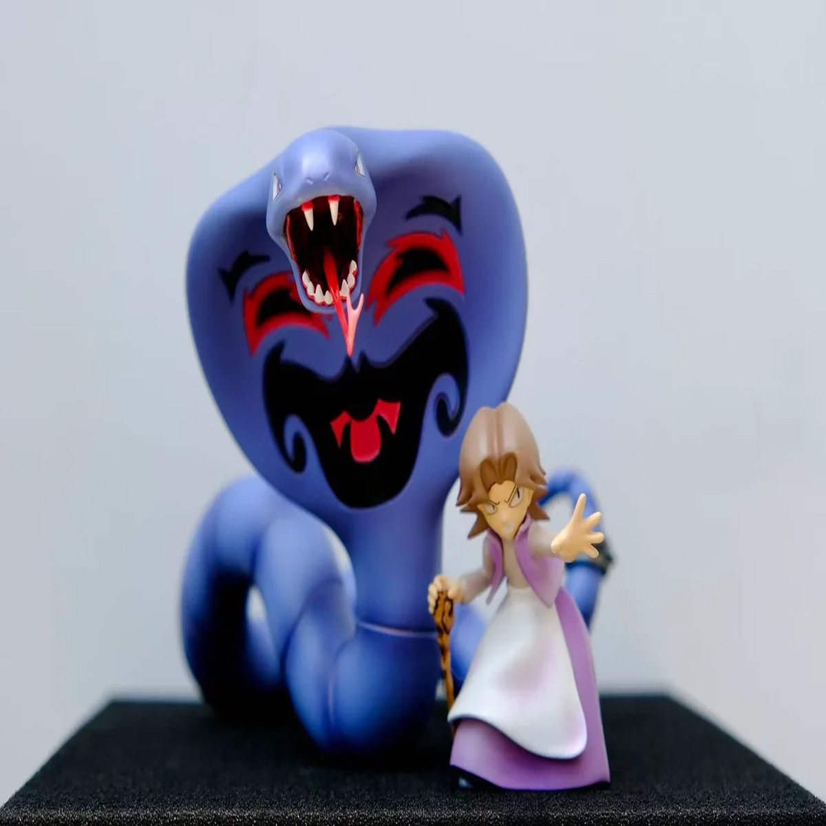 Arbok Evolution Group Pokmon 1/20 Scale Evolution Display Set 151 Studio
