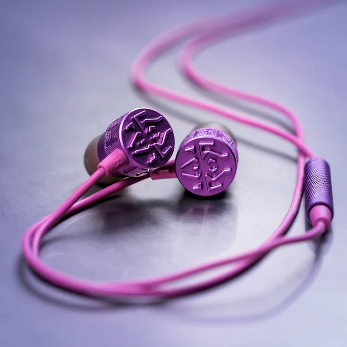 Street Fighter Juri Edition The Drive Impact ASG561 JUR ONE Wired Earphones 2.0  CAPCOM
